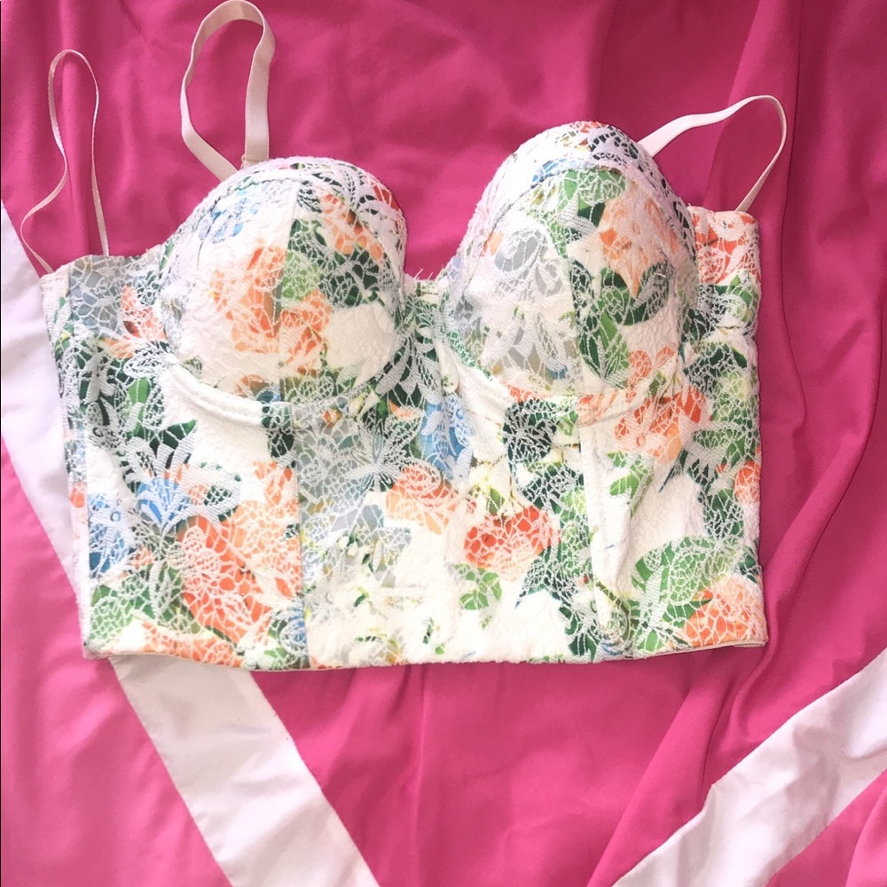 A crop top